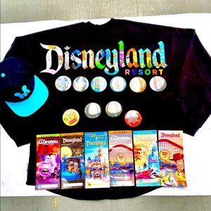 DISNEYLAND (2021) “Limited Edition” SPIRIT JERSEY